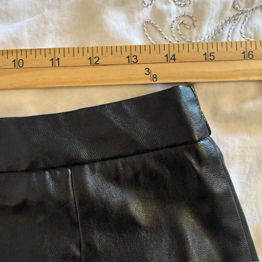 Faux Leather A-Line Mini Skirt Black Moto Edgy Classic Vegan Concert Size Large